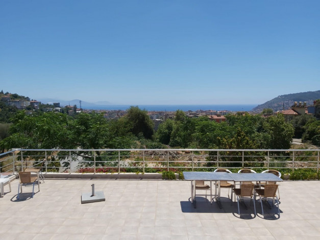 Шикарная вилла 3+1 с видом на море и город на склоне Торосских гор Аланьи, 155м2 - Ракурс 8