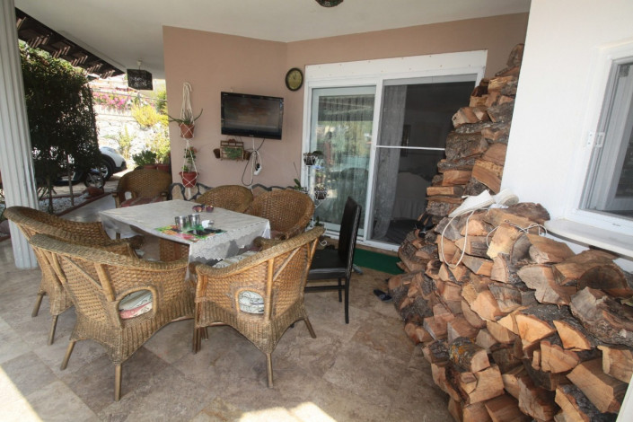 Прекрасная уютная вилла 2+1 со своим бассейном и зеленым садом в районе Оба, 120 м2. - Ракурс 10