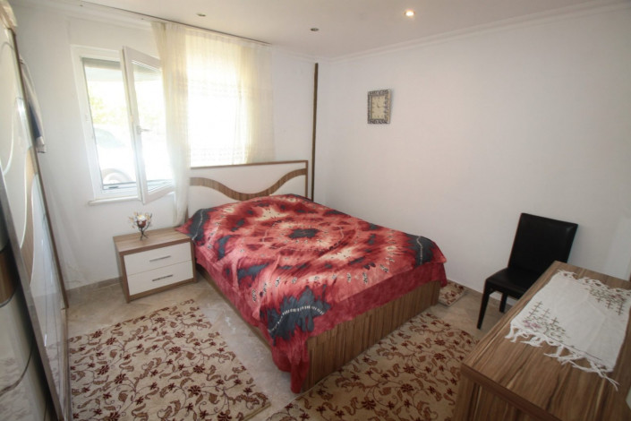 Прекрасная уютная вилла 2+1 со своим бассейном и зеленым садом в районе Оба, 120 м2. - Ракурс 11