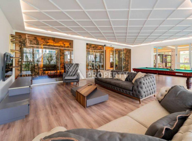 Шикарный пентхаус 2+1 с видом на море в одном из лучших комплексов Махмутлара! - Ракурс 17