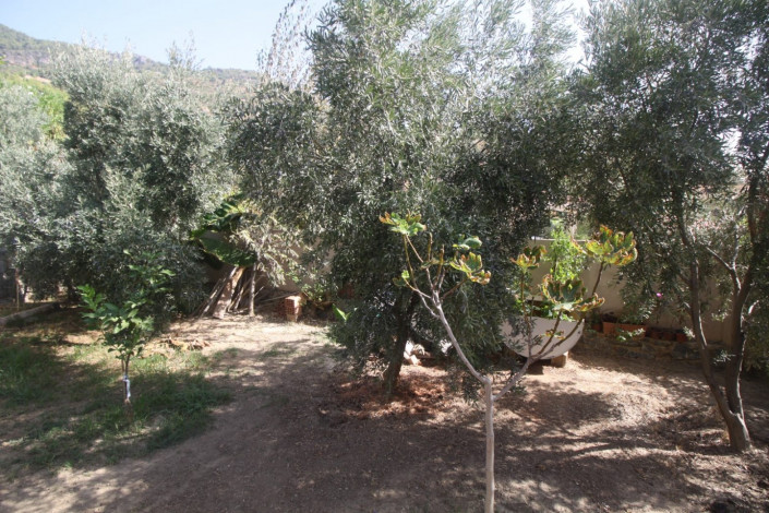 Прекрасная уютная вилла 2+1 со своим бассейном и зеленым садом в районе Оба, 120 м2. - Ракурс 13