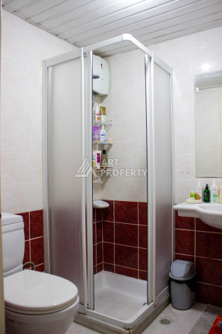 Квартира 1+1 с мебелью и техникой в центральной части района Оба! - Ракурс 3