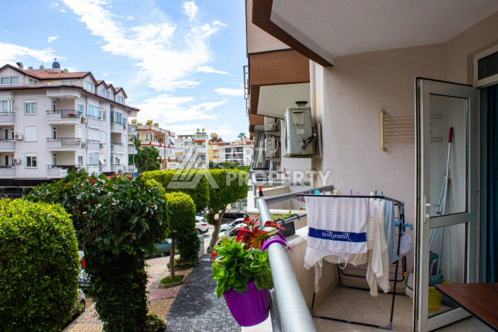 Квартира 1+1 с мебелью и техникой в центральной части района Оба! - Ракурс 24