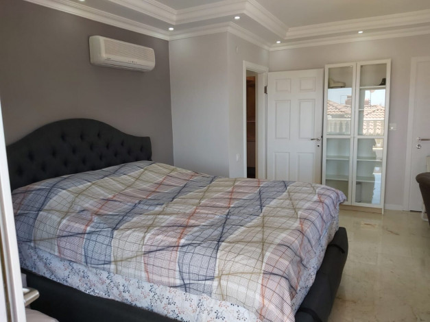 Шикарная вилла 3+1 с видом на море и город на склоне Торосских гор Аланьи, 155м2 - Ракурс 23