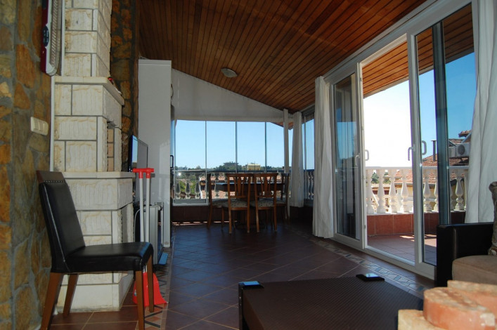 Отдельностоящая вилла 5+1 с собственным бассейном и зеленым садом в Обе, 355 м2 - Ракурс 19