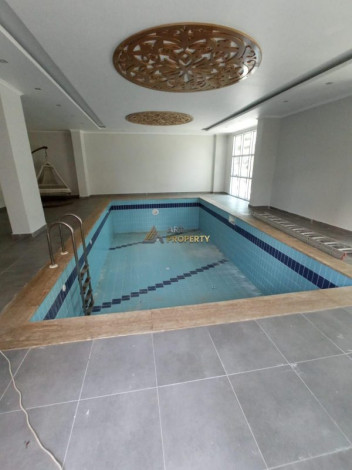 Четырехкомнатный дуплекс в Кестеле в 130 метрах от Средиземного моря, 160 м2 - Ракурс 2