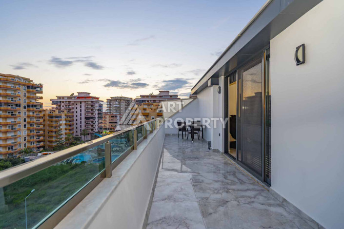 Огромный двухуровневый пентхаус премиум-класса 4+1 с панорамным видом на море в новом комплексе в Каргыджаке! - Ракурс 6