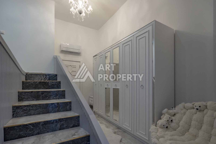 Огромный двухуровневый пентхаус премиум-класса 4+1 с панорамным видом на море в новом комплексе в Каргыджаке! - Ракурс 11