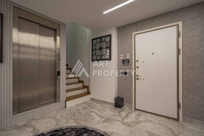 Огромный двухуровневый пентхаус премиум-класса 4+1 с панорамным видом на море в новом комплексе в Каргыджаке! - Ракурс 24