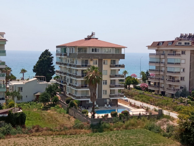 Четырехкомнатный дуплекс в Кестеле в 130 метрах от Средиземного моря, 160 м2 - Ракурс 12