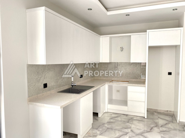 Квартира 1+1 в новостройке в самом центре Алании в 150 м от пляжа! - Ракурс 7