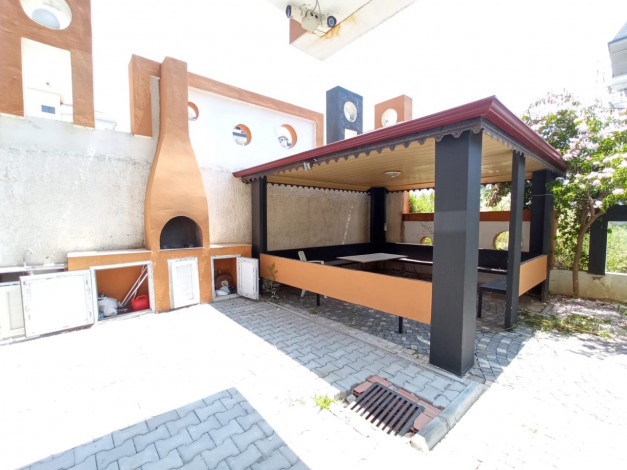 Четырехкомнатный дуплекс в Кестеле в 130 метрах от Средиземного моря, 160 м2 - Ракурс 20