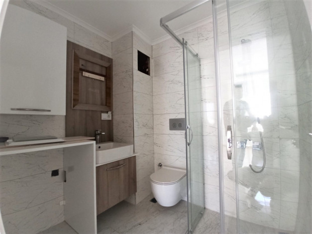 Двухкомнатная квартира 1+1 с видом на море в районе Кестель, Алания, 58 м2 - Ракурс 4