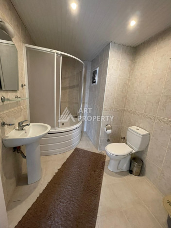 Двухуровневая квартира 4+1 в открытом для ВНЖ районе Тосмур - Ракурс 15