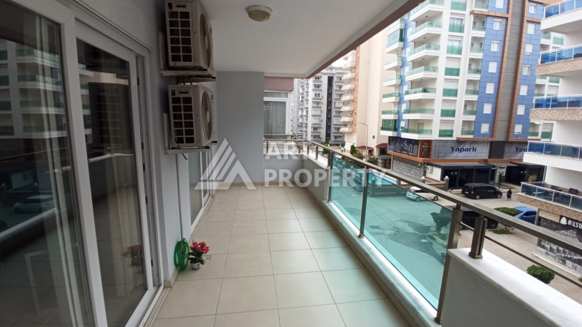 Квартира 1+1 с мебелью и техникой в центральной части Махмутлара! - Ракурс 7