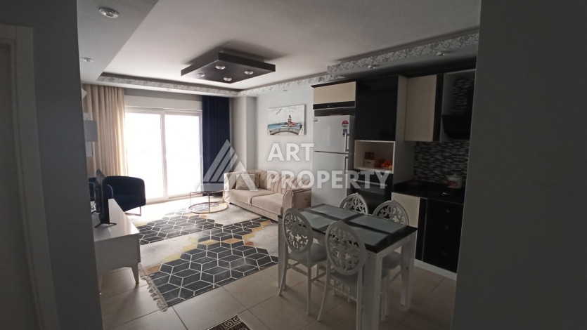 Квартира 1+1 с мебелью и техникой в центральной части Махмутлара! - Ракурс 15