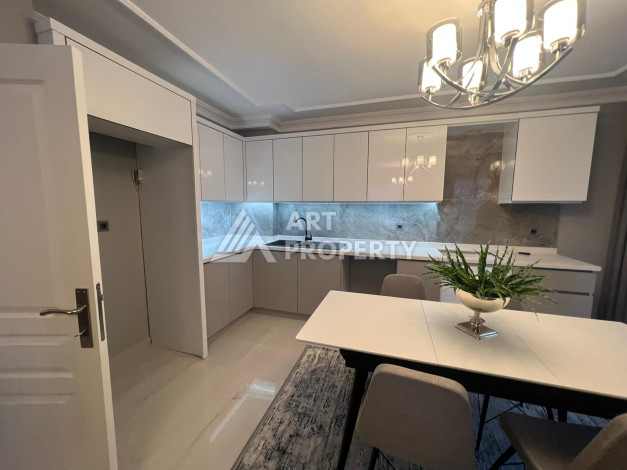 Двухуровневая квартира 4+1 с дизайнерским ремонтом и новой мебелью в районе Оба! - Ракурс 5