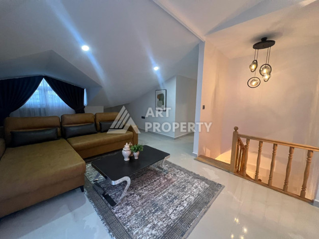 Двухуровневая квартира 4+1 с дизайнерским ремонтом и новой мебелью в районе Оба! - Ракурс 34