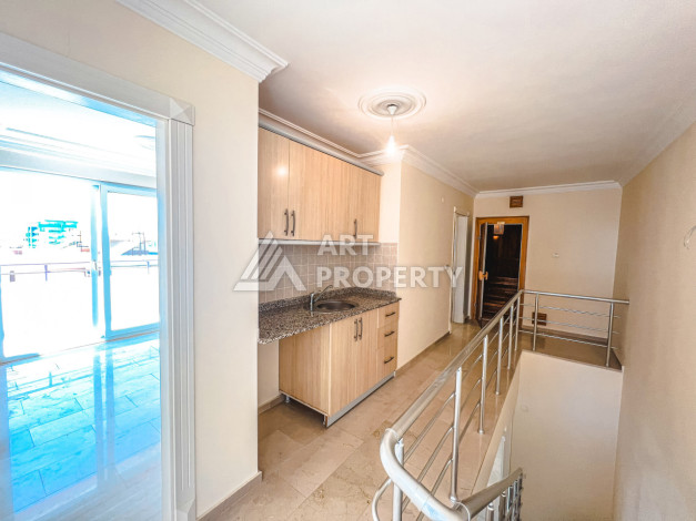 Двухуровневая квартира 4+1 в Махмутлар - Ракурс 19