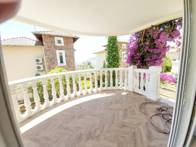 Шикарная вилла 3+1 с видом на море и город на склоне Торосских гор Аланьи, 155м2 - Ракурс 39