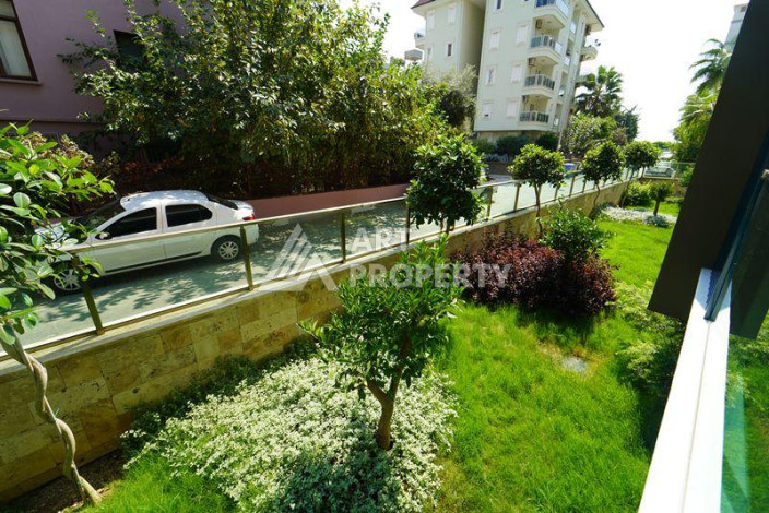 Квартира 1+1 в 150 м от пляжа в центре Алании - Ракурс 5