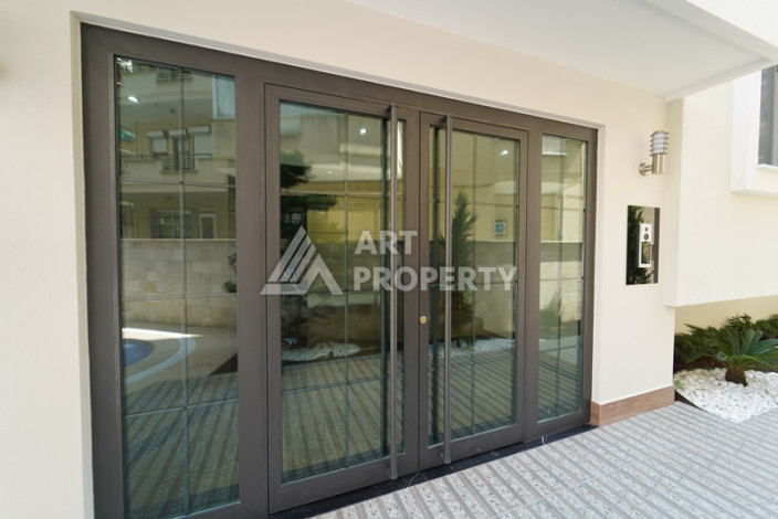 Квартира 1+1 в 150 м от пляжа в центре Алании - Ракурс 9