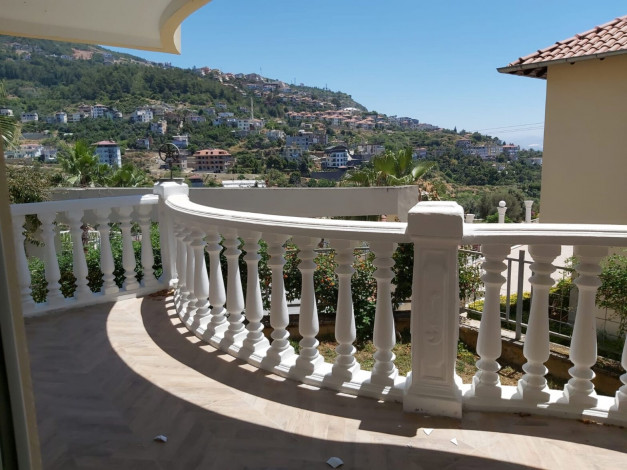 Шикарная вилла 3+1 с видом на море и город на склоне Торосских гор Аланьи, 155м2 - Ракурс 41