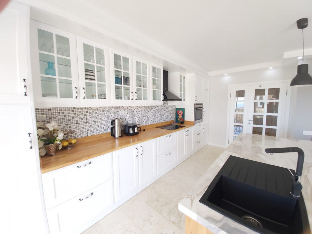 Шикарная вилла 3+1 с видом на море и город на склоне Торосских гор Аланьи, 155м2 - Ракурс 42