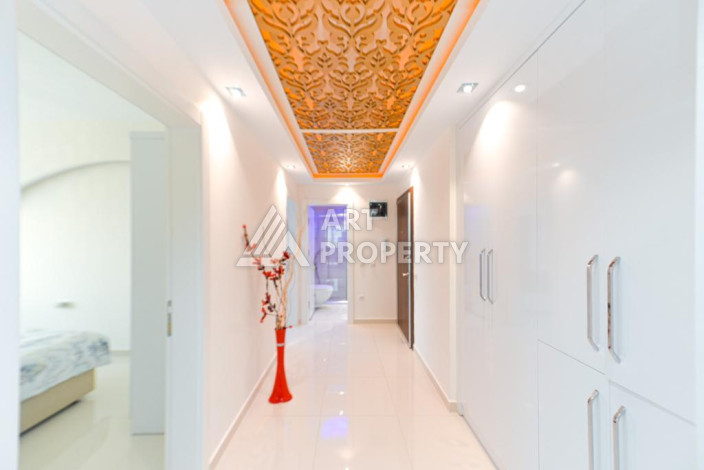 Видовые шикарные апартаменты 2+1 в Махмутлар - Ракурс 3