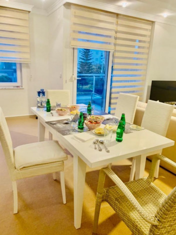 Двухкомнатная квартира на первой береговой линии в одном из лучших комплексов в районе Кестель, 65м2 - Ракурс 6