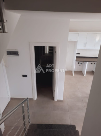 Двухуровневая квартира 2+1 в Махмутлар - Ракурс 4