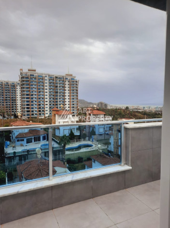 Двухуровневая квартира 2+1 в Махмутлар - Ракурс 6