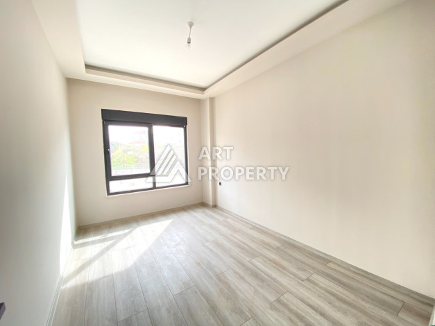 Квартира 2+1 с отдельной кухней в новостройке в центральной части Алании! - Ракурс 11