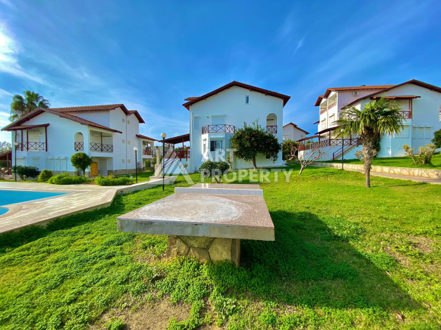 Просторный таунхаус 3+1 в зеленом районе Демирташ - Ракурс 20