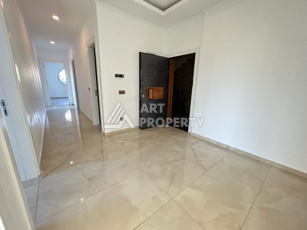 Квартира 3+1 для большой семьи в премиальном комплексе районе Оба - Ракурс 4