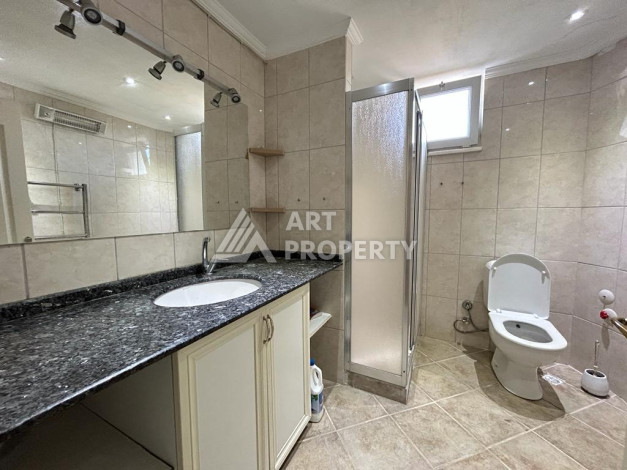 Меблированная квартира 2+1 с огромной террасой в Кестель - Ракурс 4