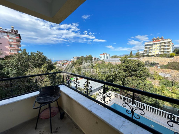 Меблированная квартира 2+1 с огромной террасой в Кестель - Ракурс 6