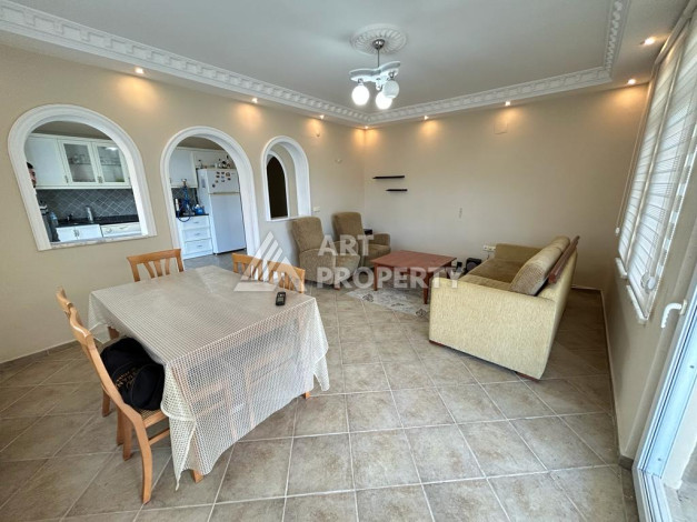 Меблированная квартира 2+1 с огромной террасой в Кестель - Ракурс 8