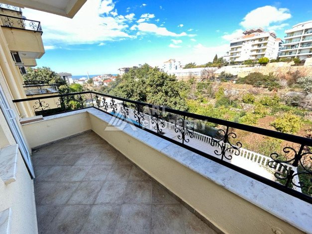 Меблированная квартира 2+1 с огромной террасой в Кестель - Ракурс 14