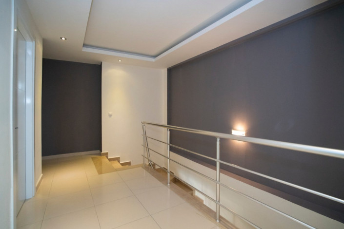 Двухуровневая квартира 2+1 в комплексе с богатой инфраструктурой в районе Кестель, 130 м2 - Ракурс 18