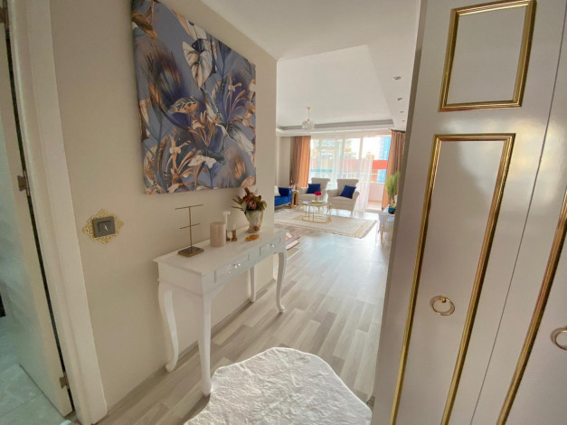 Шикарная квартира с красивым видом на старинный город Наулу в Махмутларе, Алания, 110 м2 - Ракурс 26